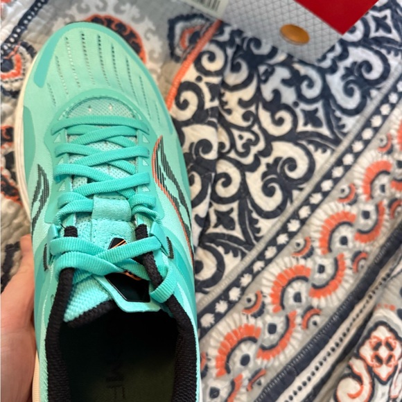 Saucony Men’s Tempus - Picture 5 of 9